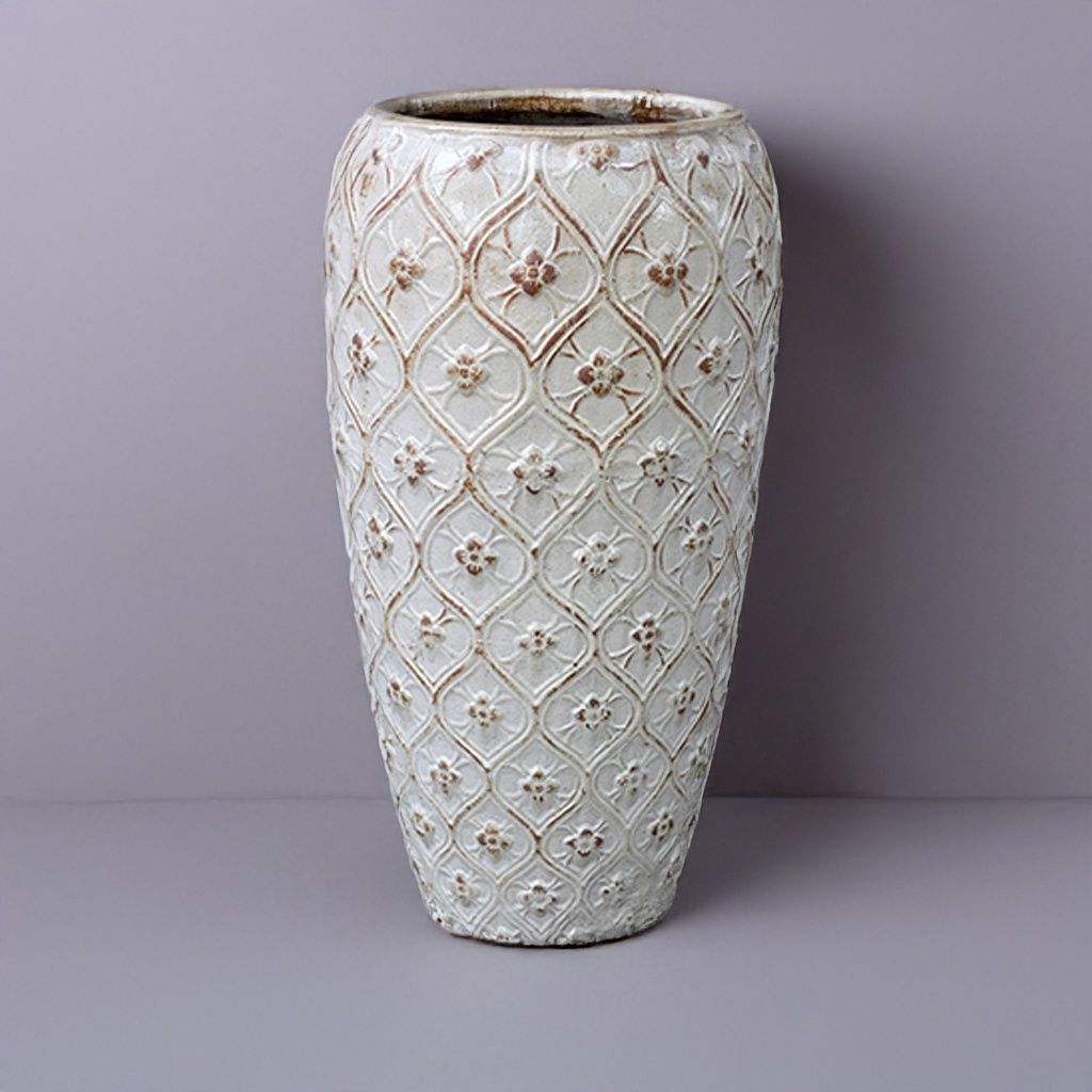 Ornamental ceramic planter in antique white