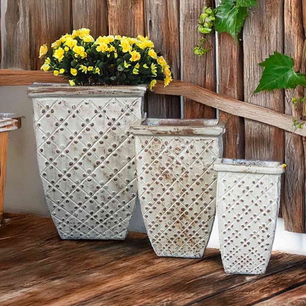 8539 Geometric Lattice Tall Planter Set