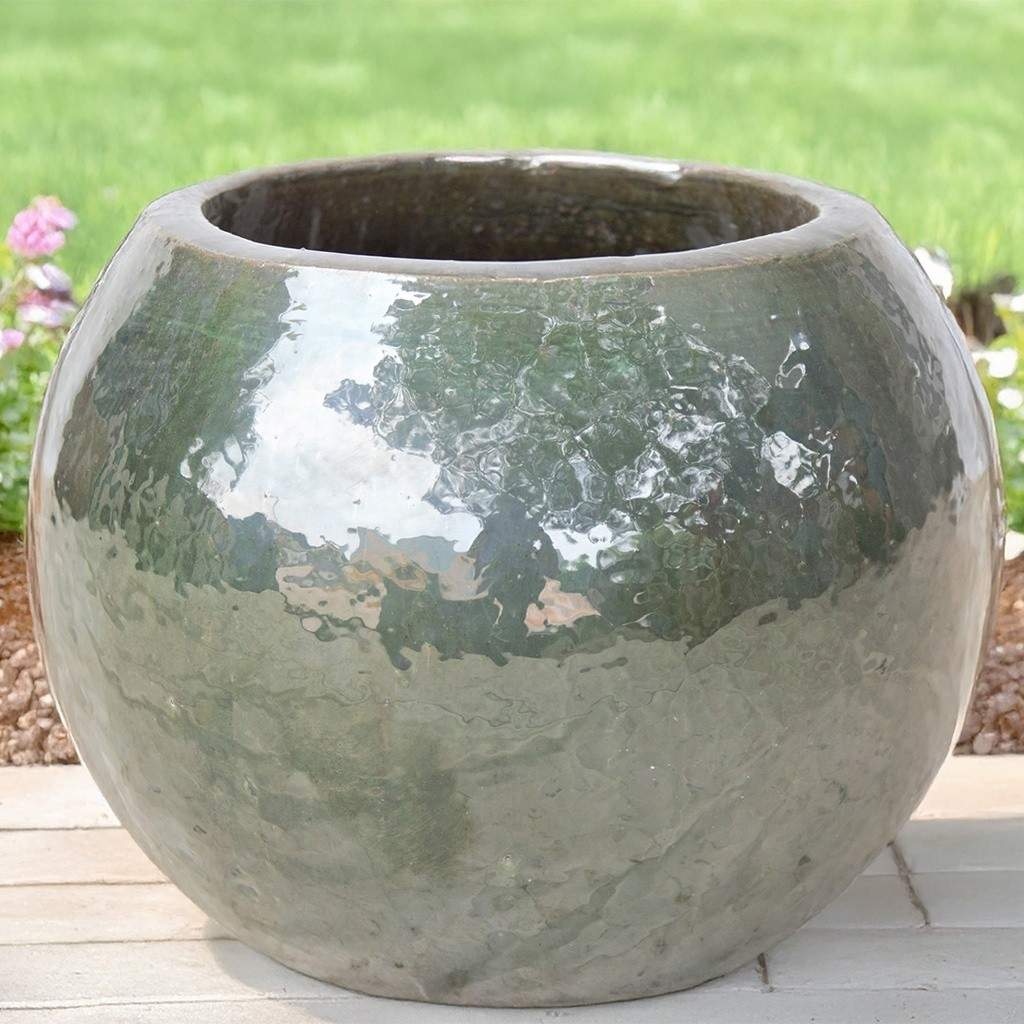 8564 Lustrous Globe Planter - Set of 2