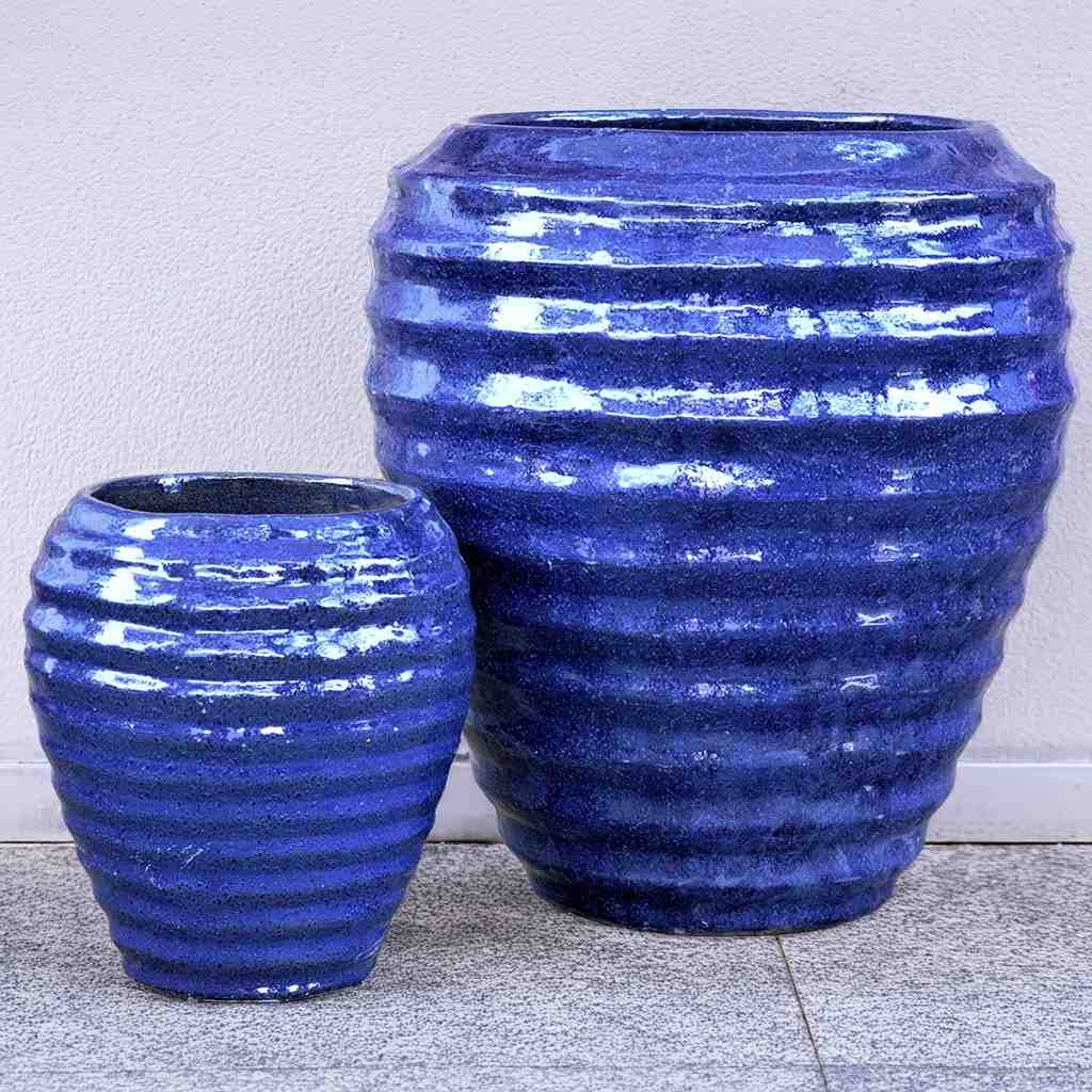 Wholesale set of 2 rounded ripple pots with wavy surface design in Indigo