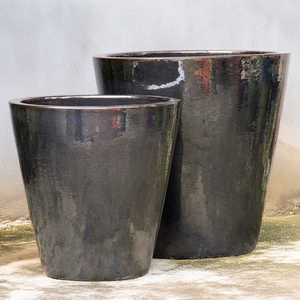 Tapered cylinder planter pots with a wide mouth and glossy black finish