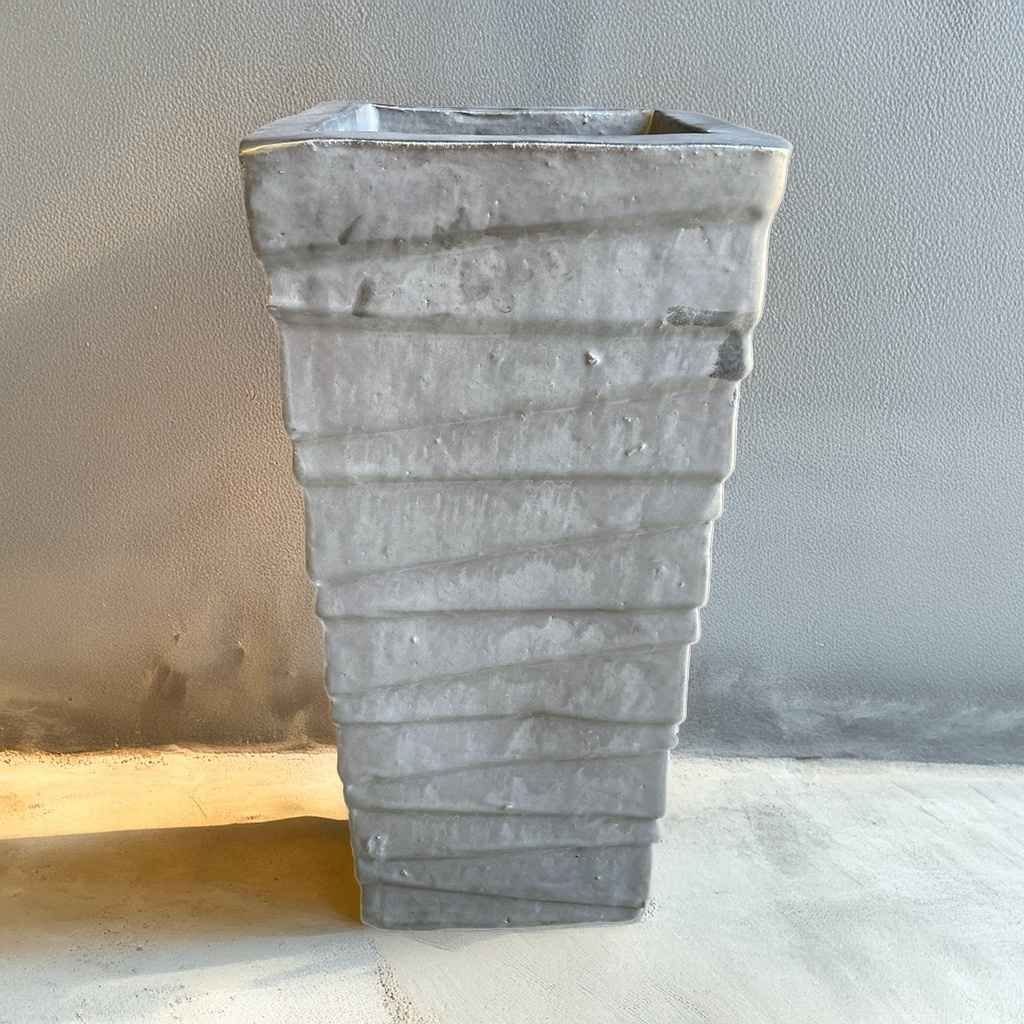 8625