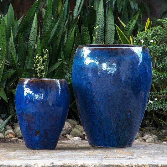 Wholesale egg-shaped planter pot with smooth curves in rustic blue