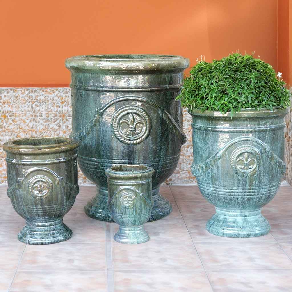 8301 Elegant Garland Pot - Set of 4