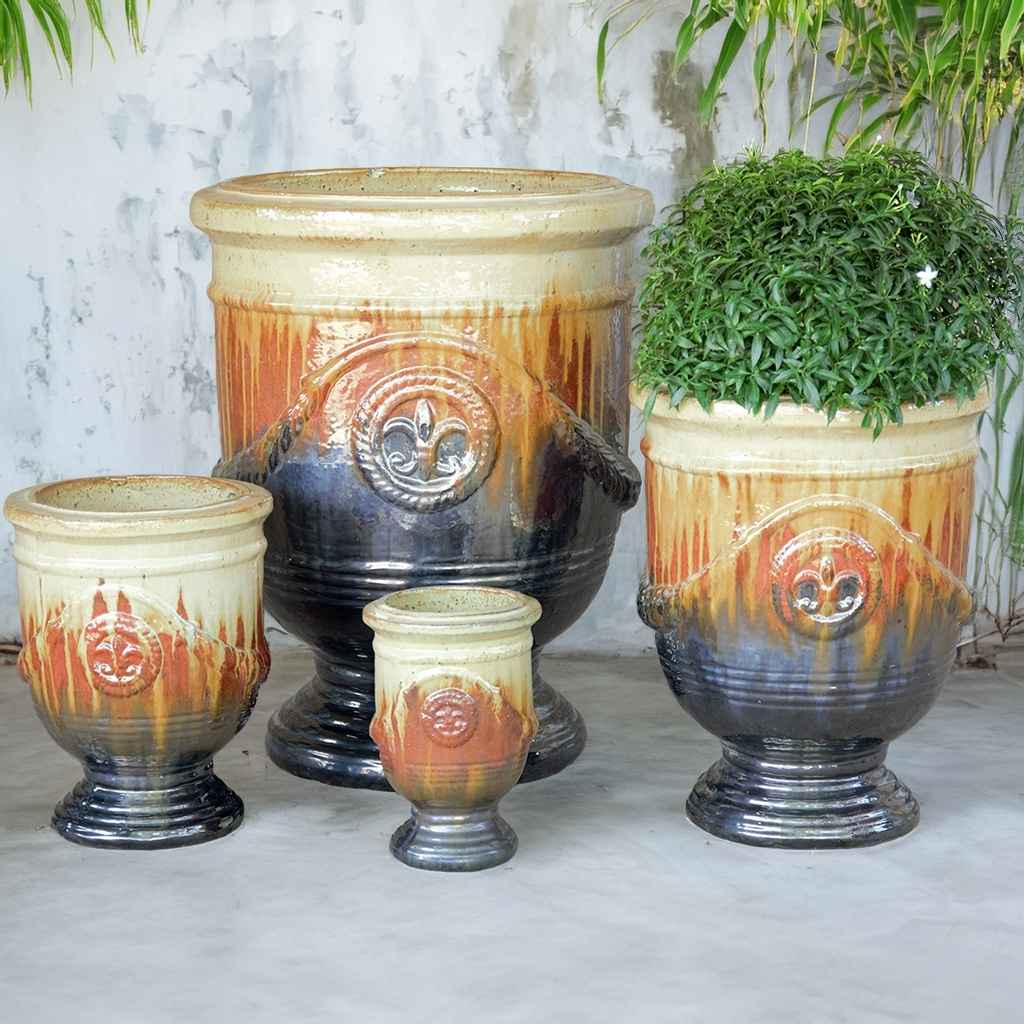 8301 Elegant Garland Pot - Set of 4