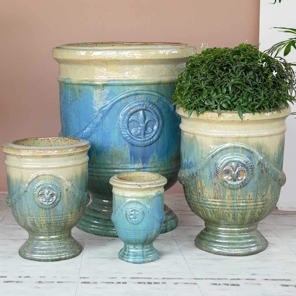 8301 Elegant Garland Pot - Set of 4
