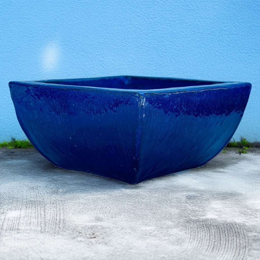 8439 Sharp-Edge Square Bowl Planter - Set  of 2