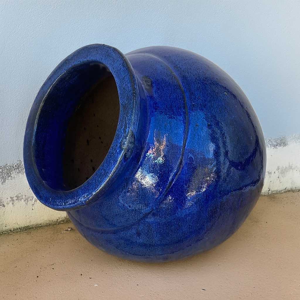 8446 Tilted Round Ceramic Pot - 1 pc.