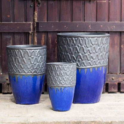 8548 Embossed Drip Tall Planter Set