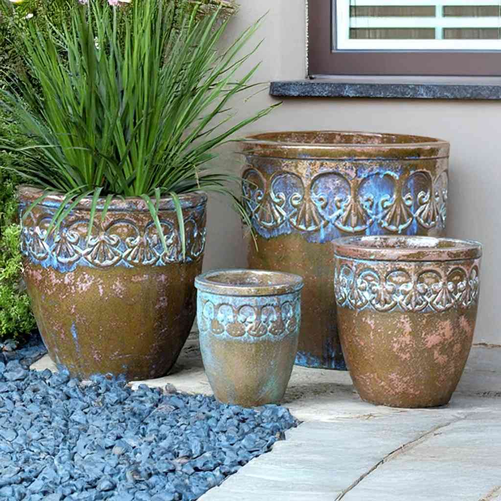 8551 Decorative Embossed Rim Planter