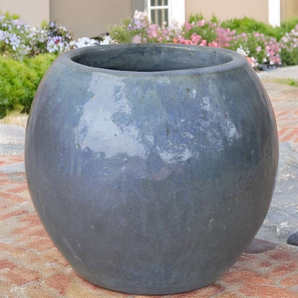 8564 Lustrous Globe Planter - Set of 2