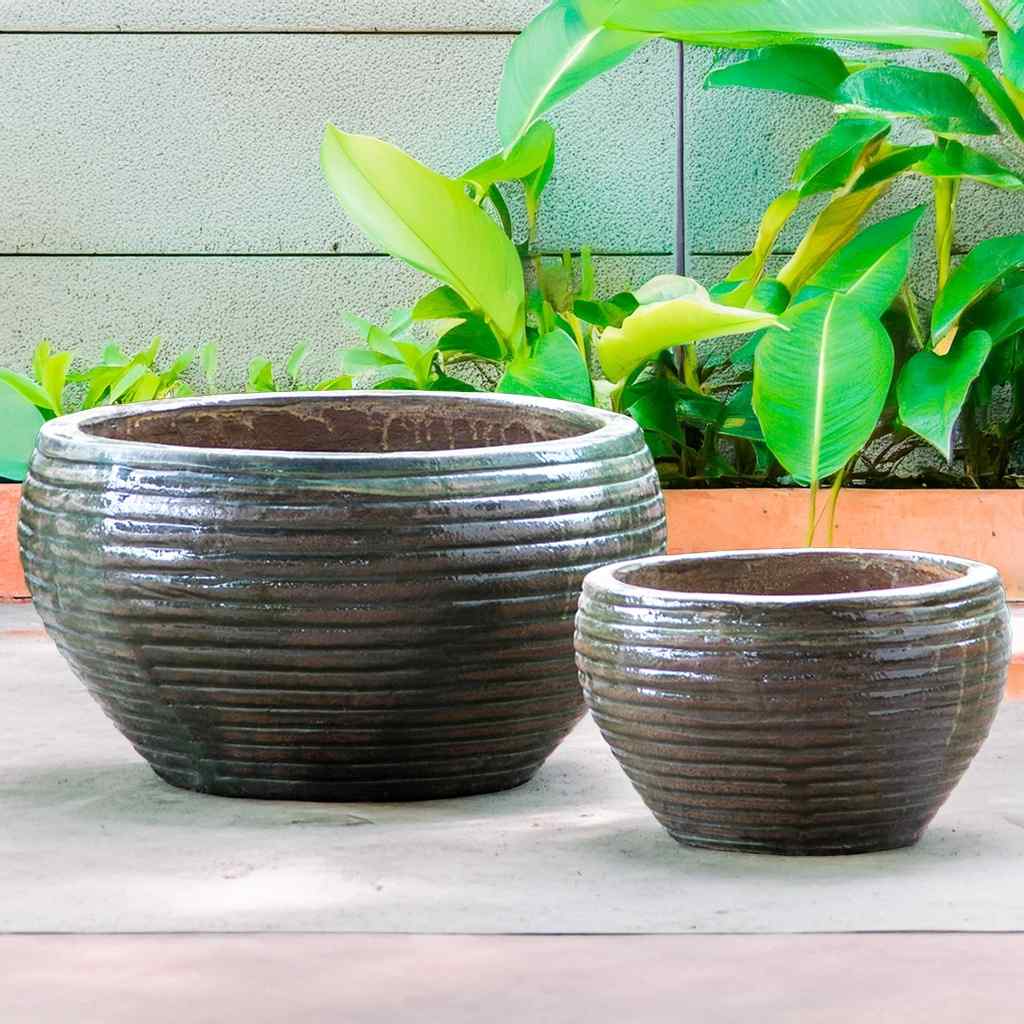 Wholesale Ribbed bowl ceramic planters in brown and green tones