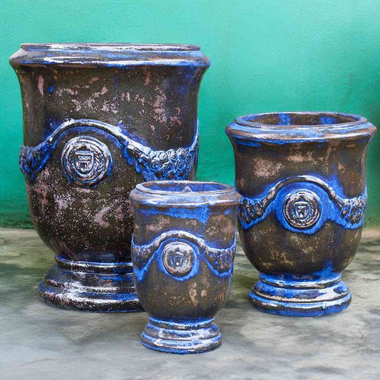 Wholesale Regal pedestal planter in distressed blue-brown finish