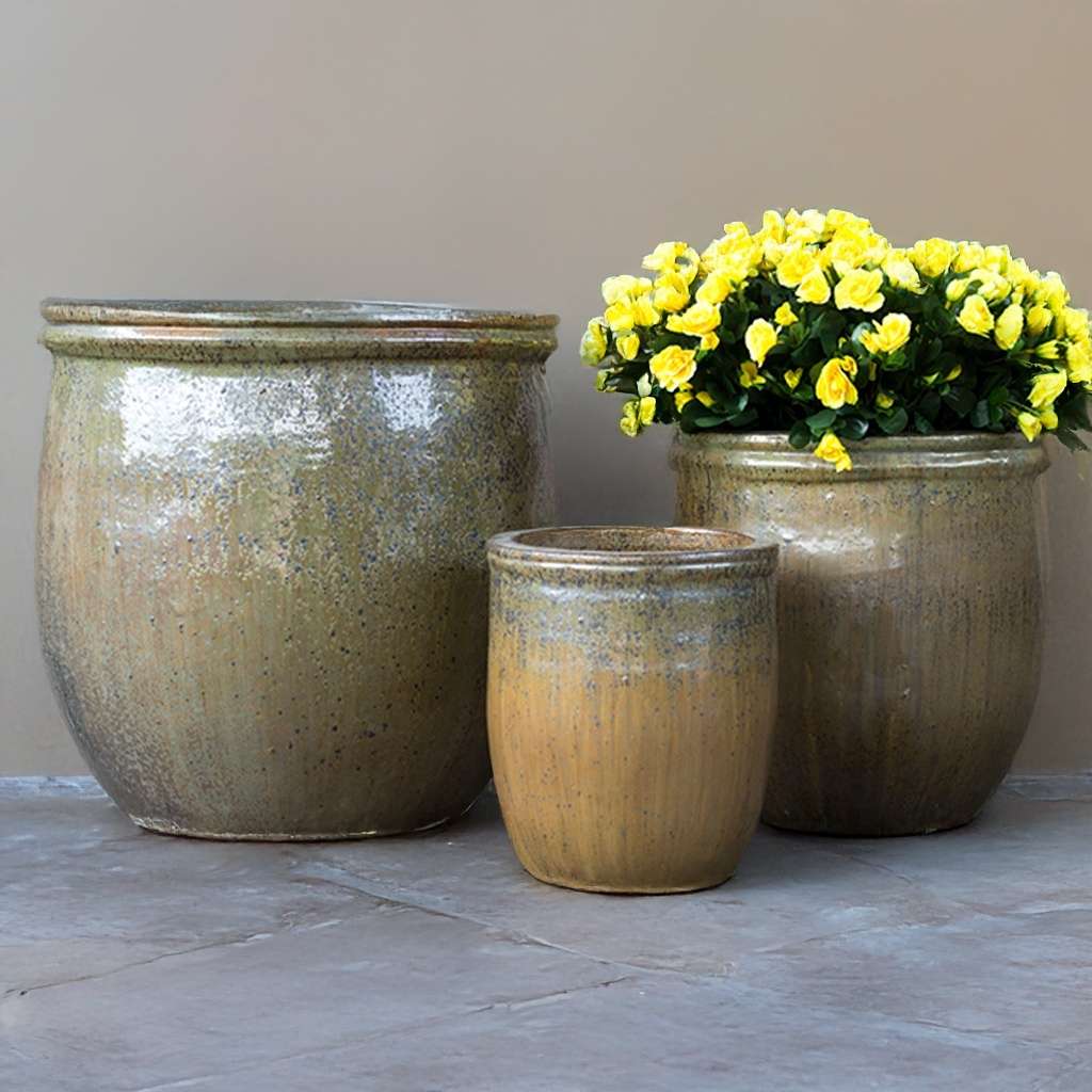 Wholesale Ceramic planter with a tea green speckled finish